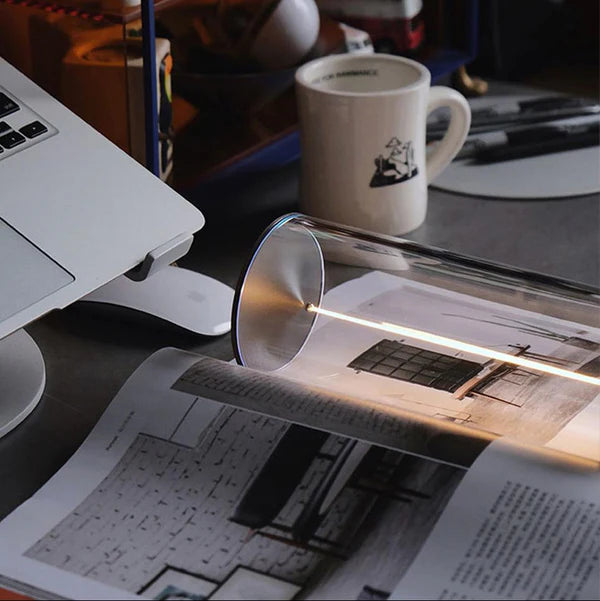 Magnetic lamp light