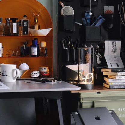 Magnetic lamp light